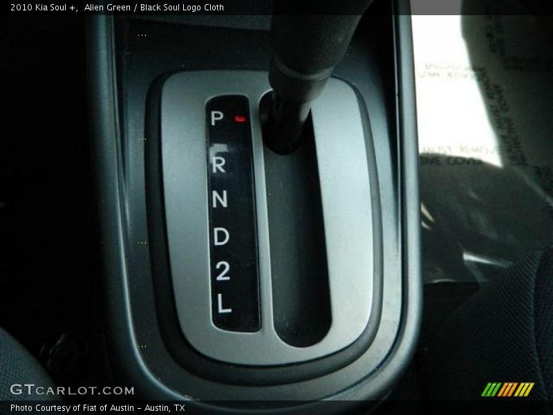 Alien Green / Black Soul Logo Cloth 2010 Kia Soul +