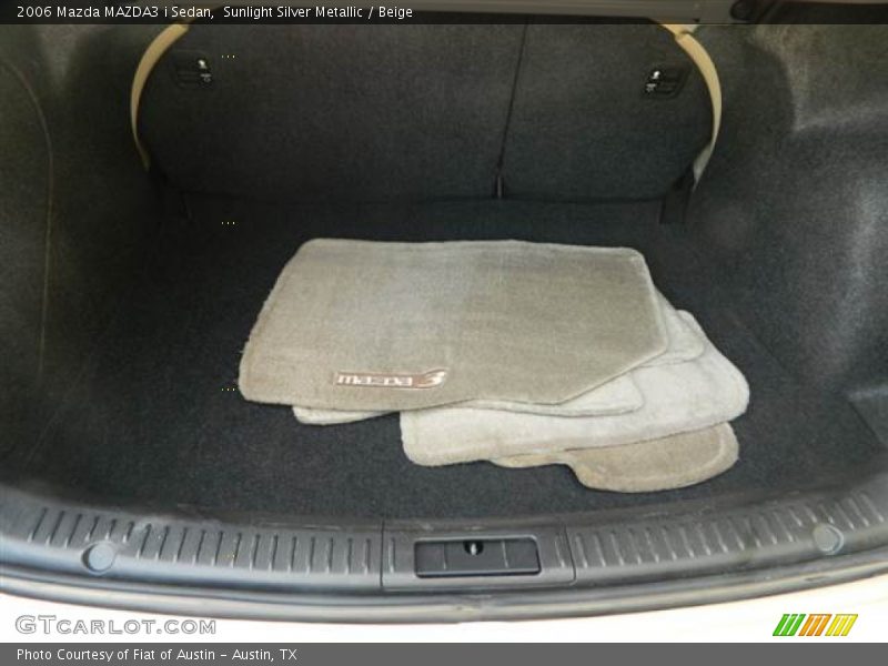 Sunlight Silver Metallic / Beige 2006 Mazda MAZDA3 i Sedan