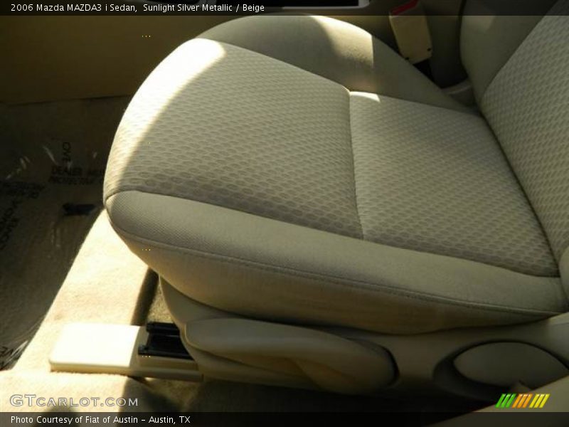 Sunlight Silver Metallic / Beige 2006 Mazda MAZDA3 i Sedan
