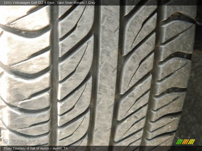 Satin Silver Metallic / Grey 2001 Volkswagen Golf GLS 4 Door