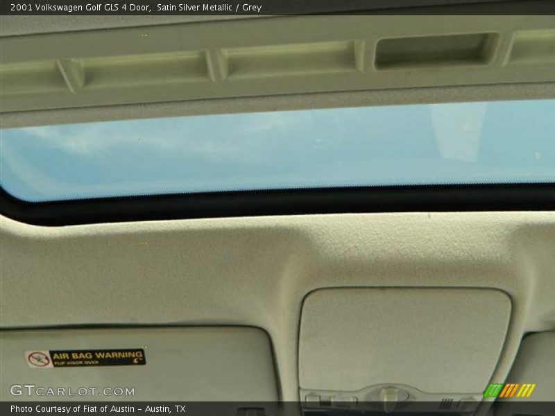 Satin Silver Metallic / Grey 2001 Volkswagen Golf GLS 4 Door