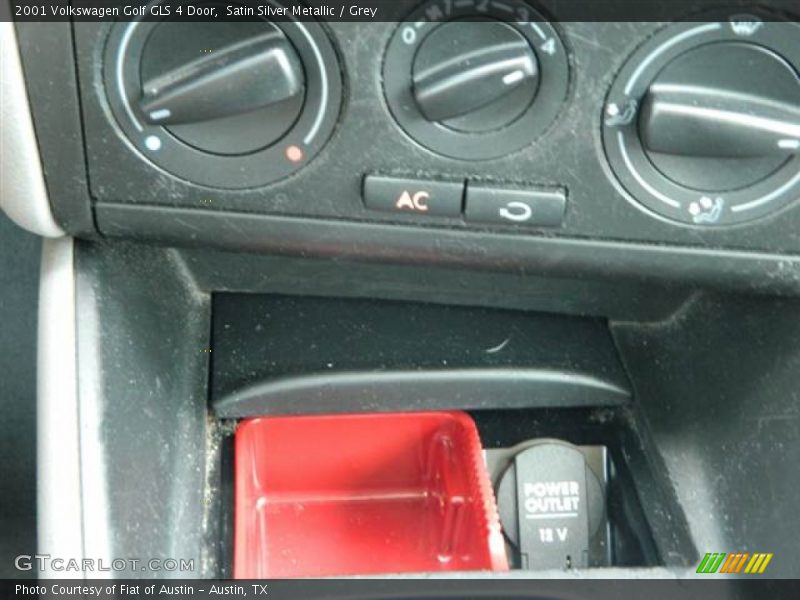 Satin Silver Metallic / Grey 2001 Volkswagen Golf GLS 4 Door