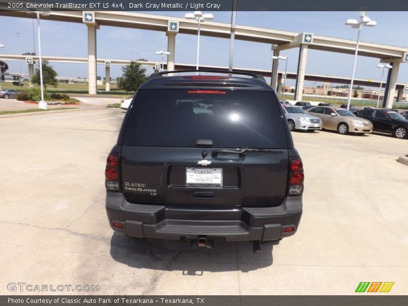Dark Gray Metallic / Light Gray 2005 Chevrolet TrailBlazer EXT LS 4x4