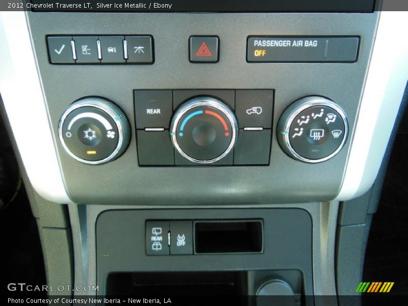 Silver Ice Metallic / Ebony 2012 Chevrolet Traverse LT