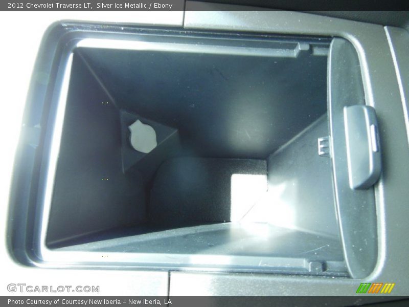 Silver Ice Metallic / Ebony 2012 Chevrolet Traverse LT