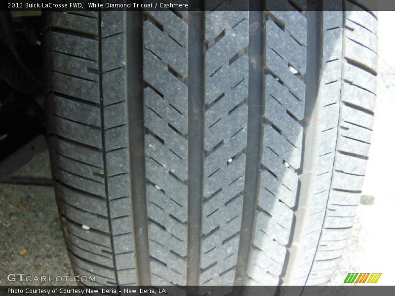 White Diamond Tricoat / Cashmere 2012 Buick LaCrosse FWD