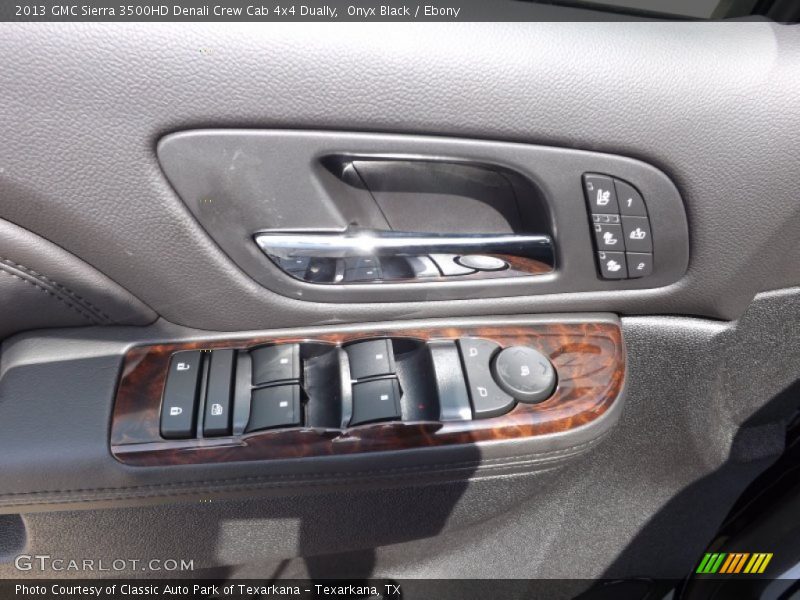 Onyx Black / Ebony 2013 GMC Sierra 3500HD Denali Crew Cab 4x4 Dually