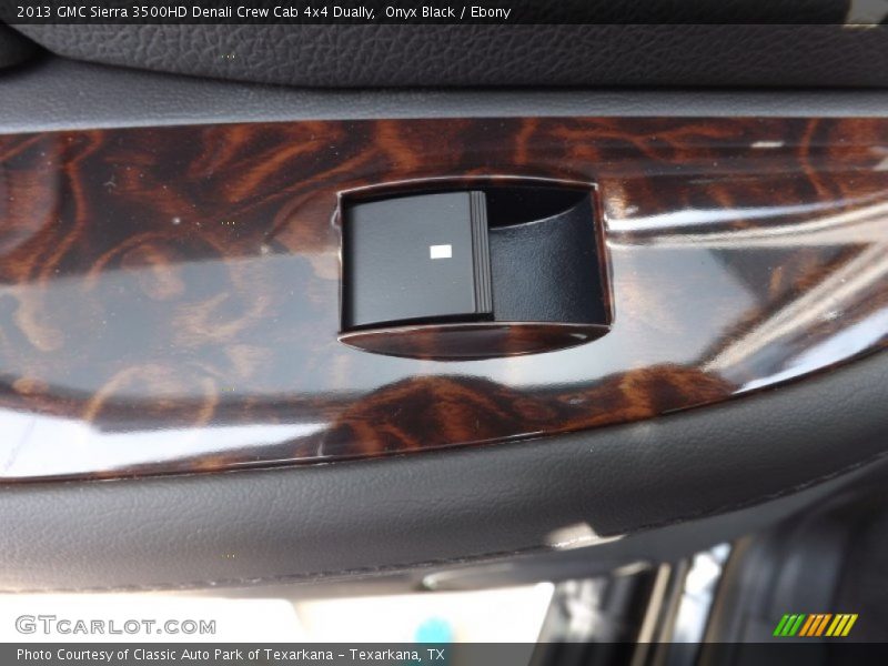 Onyx Black / Ebony 2013 GMC Sierra 3500HD Denali Crew Cab 4x4 Dually