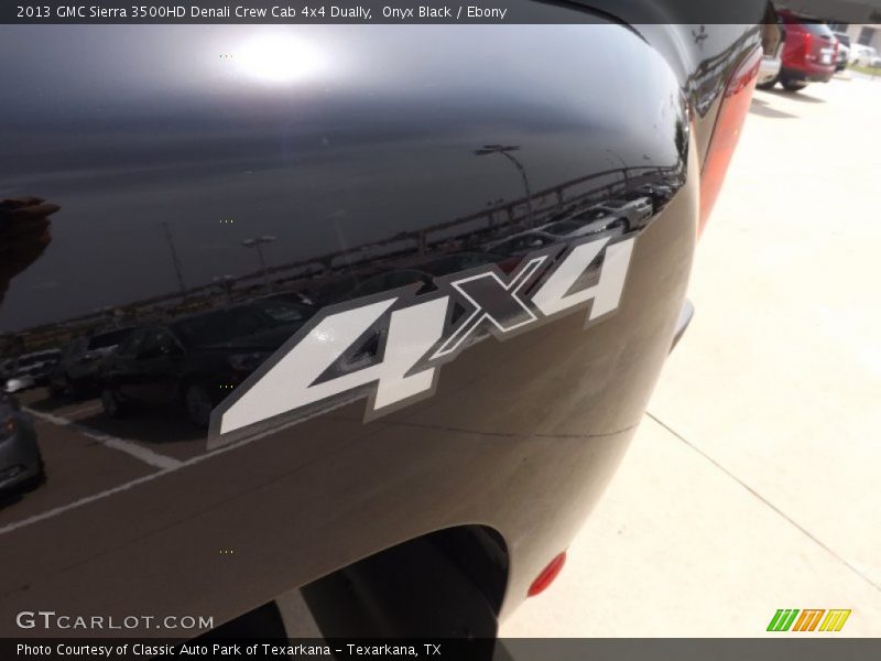 Onyx Black / Ebony 2013 GMC Sierra 3500HD Denali Crew Cab 4x4 Dually