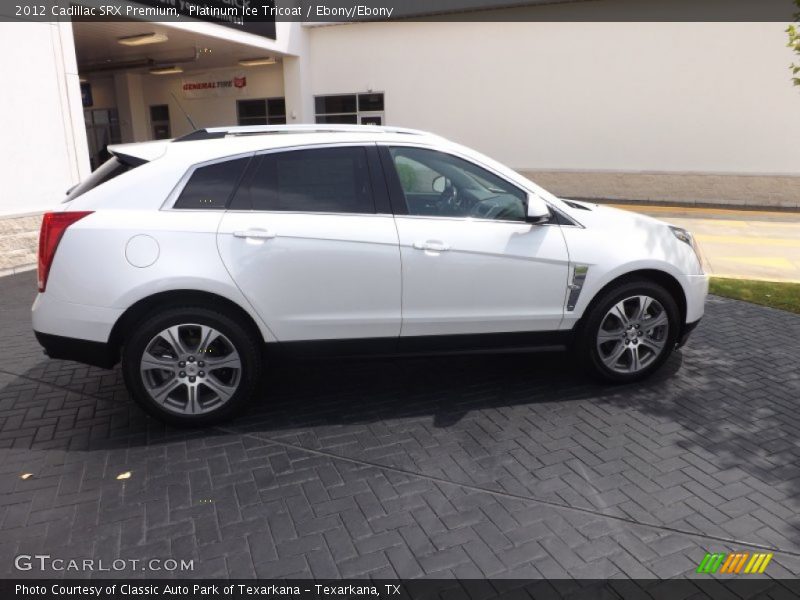 Platinum Ice Tricoat / Ebony/Ebony 2012 Cadillac SRX Premium