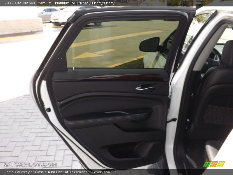 Platinum Ice Tricoat / Ebony/Ebony 2012 Cadillac SRX Premium