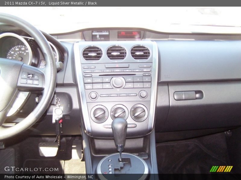 Liquid Silver Metallic / Black 2011 Mazda CX-7 i SV