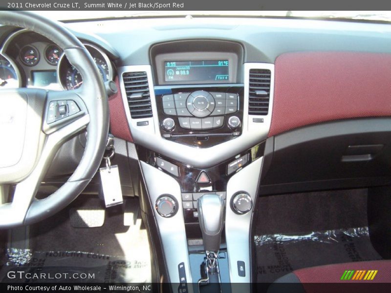 Summit White / Jet Black/Sport Red 2011 Chevrolet Cruze LT