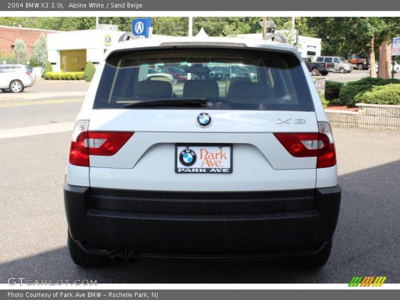 Alpine White / Sand Beige 2004 BMW X3 3.0i