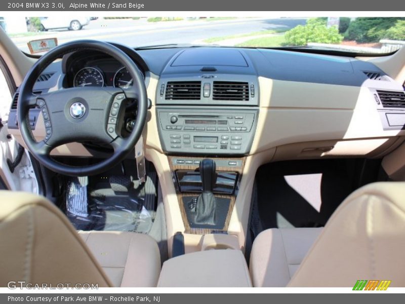 Alpine White / Sand Beige 2004 BMW X3 3.0i