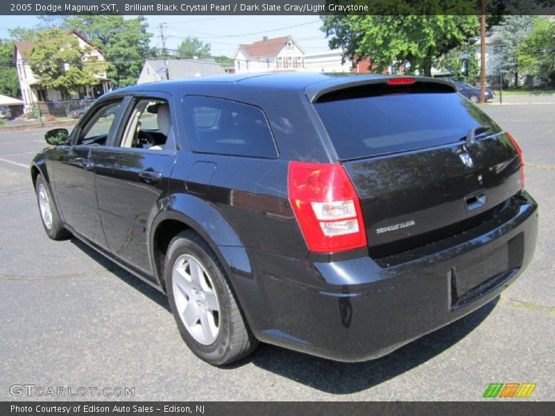  2005 Magnum SXT Brilliant Black Crystal Pearl