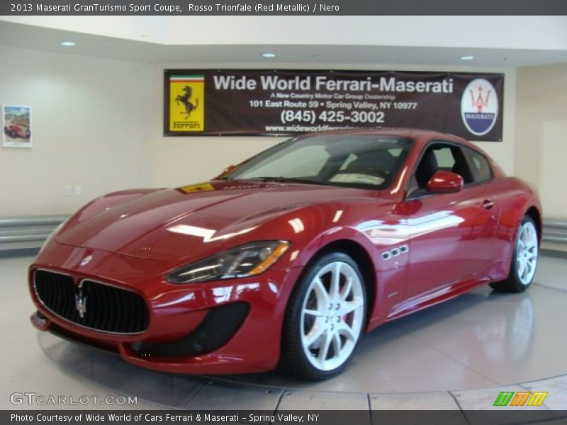 Rosso Trionfale (Red Metallic) / Nero 2013 Maserati GranTurismo Sport Coupe