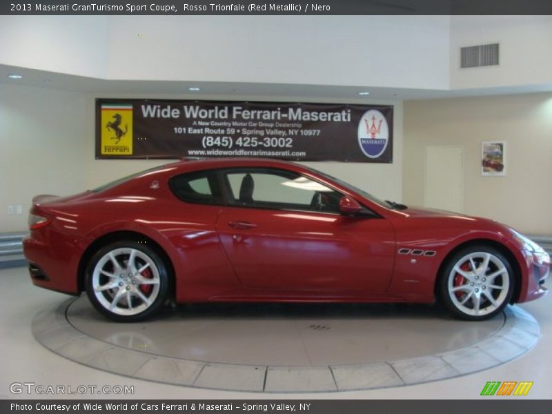 Rosso Trionfale (Red Metallic) / Nero 2013 Maserati GranTurismo Sport Coupe