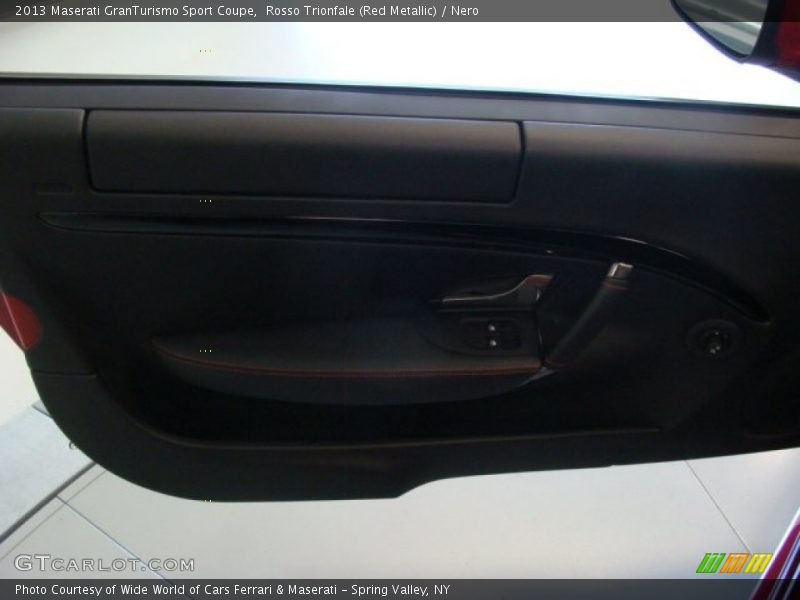Rosso Trionfale (Red Metallic) / Nero 2013 Maserati GranTurismo Sport Coupe