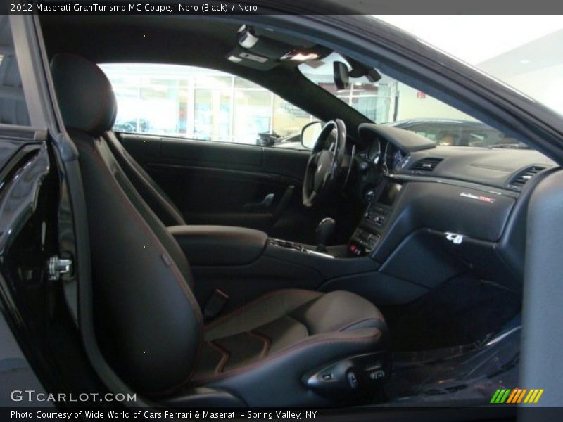 Nero (Black) / Nero 2012 Maserati GranTurismo MC Coupe