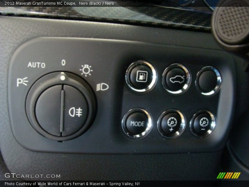 Controls of 2012 GranTurismo MC Coupe