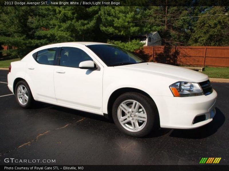 New Bright White / Black/Light Frost Beige 2013 Dodge Avenger SXT