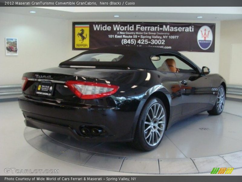 Nero (Black) / Cuoio 2012 Maserati GranTurismo Convertible GranCabrio