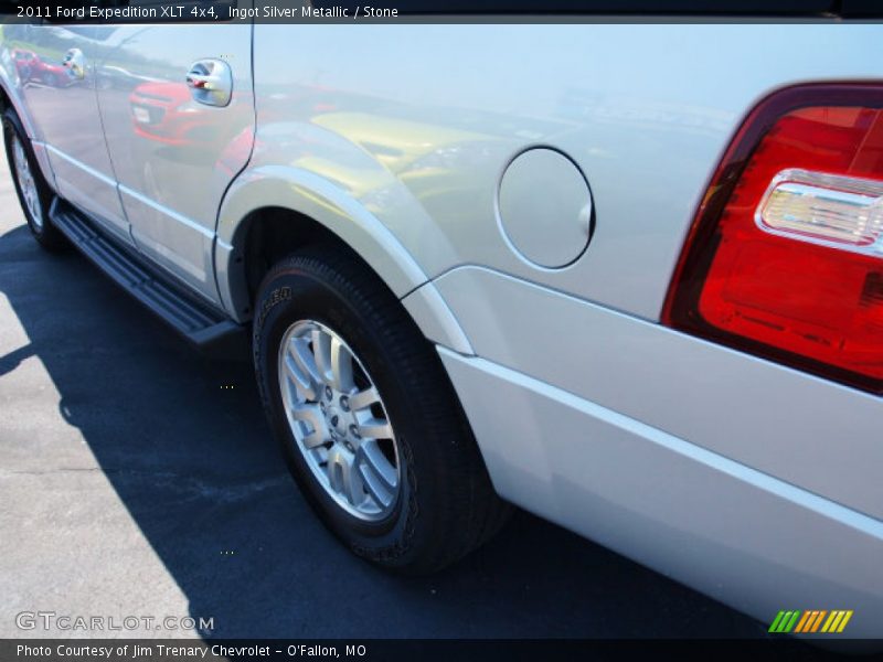 Ingot Silver Metallic / Stone 2011 Ford Expedition XLT 4x4