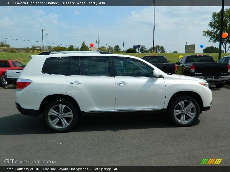 Blizzard White Pearl / Ash 2012 Toyota Highlander Limited