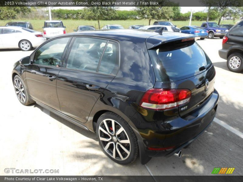 Deep Black Pearl Metallic / Titan Black 2013 Volkswagen GTI 4 Door Autobahn Edition