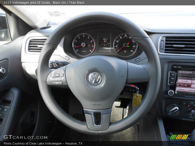 Black Uni / Titan Black 2013 Volkswagen Jetta SE Sedan