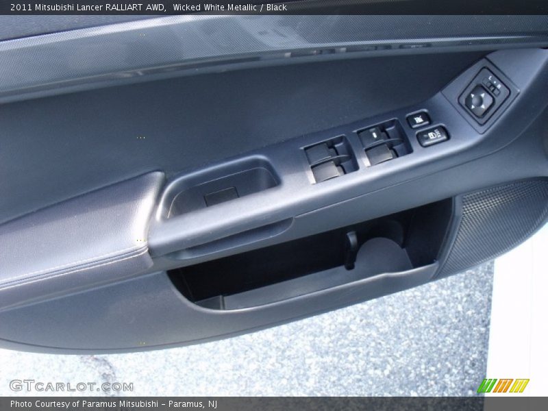 Wicked White Metallic / Black 2011 Mitsubishi Lancer RALLIART AWD