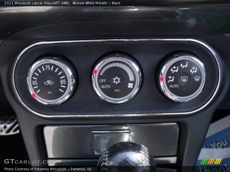 Controls of 2011 Lancer RALLIART AWD