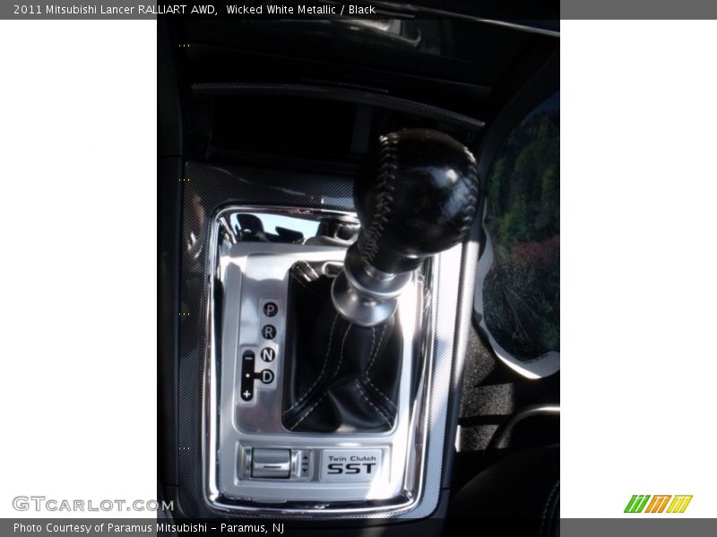  2011 Lancer RALLIART AWD 6 Speed Twin Clutch Sportronic Shifter