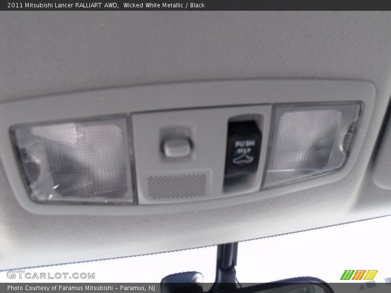 Wicked White Metallic / Black 2011 Mitsubishi Lancer RALLIART AWD