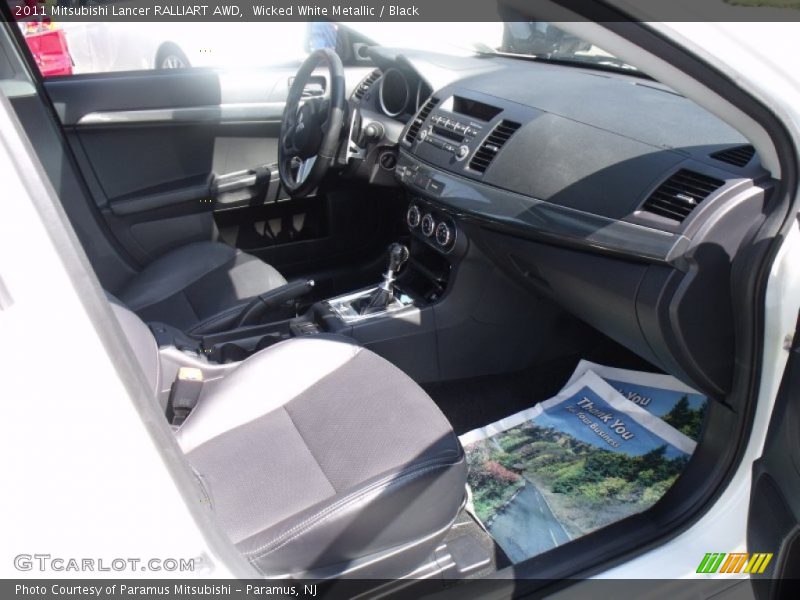 Wicked White Metallic / Black 2011 Mitsubishi Lancer RALLIART AWD