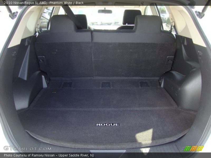 Phantom White / Black 2010 Nissan Rogue SL AWD