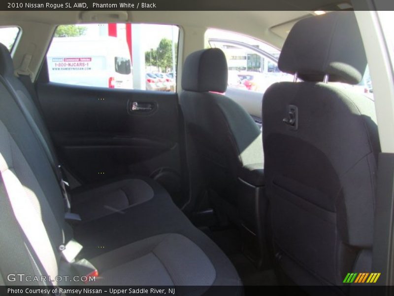 Phantom White / Black 2010 Nissan Rogue SL AWD