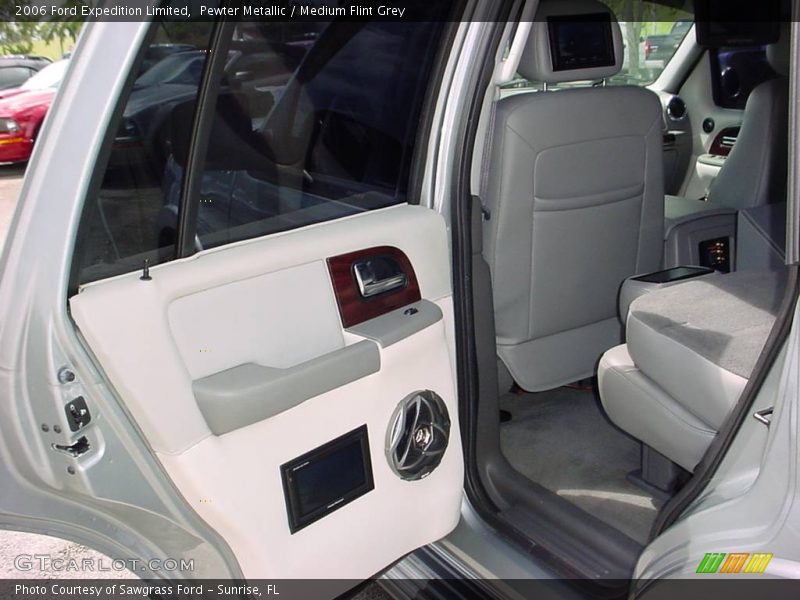 Pewter Metallic / Medium Flint Grey 2006 Ford Expedition Limited