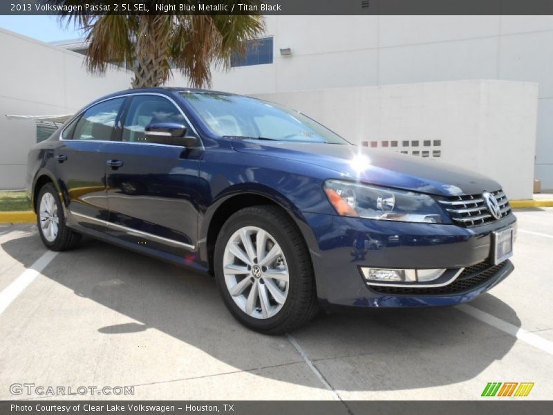 Night Blue Metallic / Titan Black 2013 Volkswagen Passat 2.5L SEL