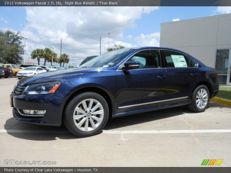 Night Blue Metallic / Titan Black 2013 Volkswagen Passat 2.5L SEL