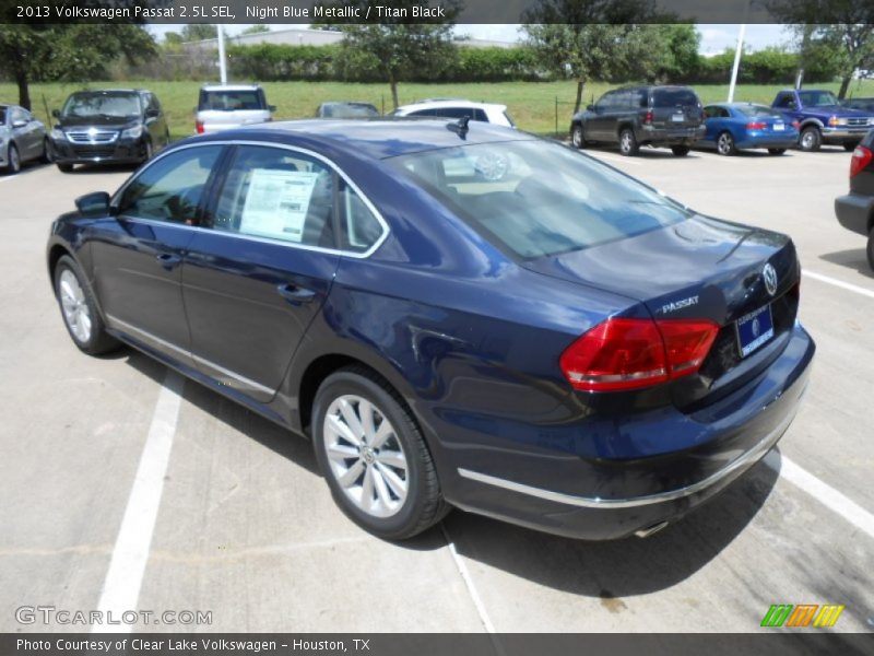 Night Blue Metallic / Titan Black 2013 Volkswagen Passat 2.5L SEL