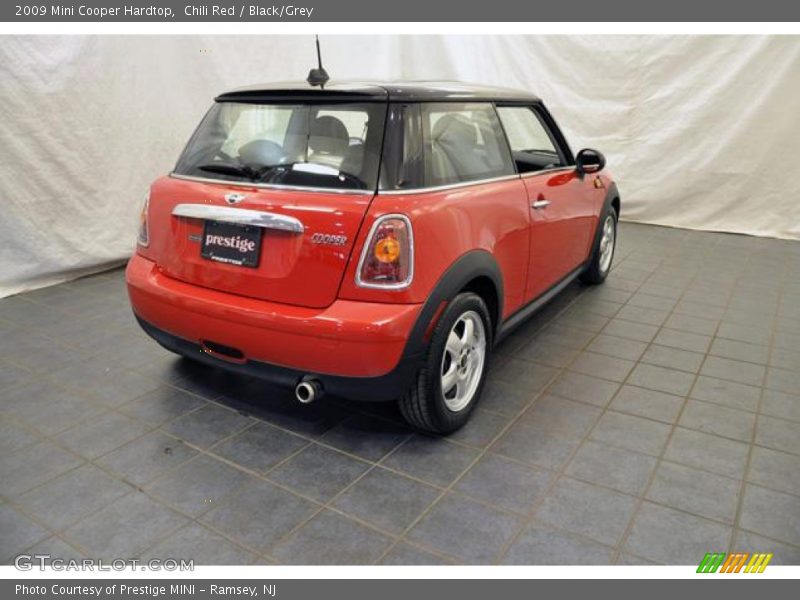 Chili Red / Black/Grey 2009 Mini Cooper Hardtop