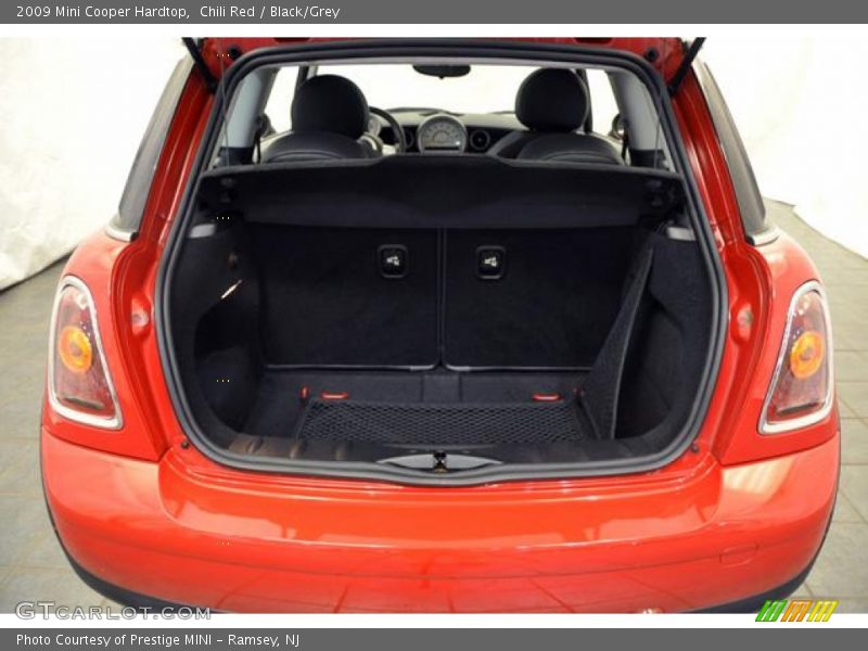 Chili Red / Black/Grey 2009 Mini Cooper Hardtop