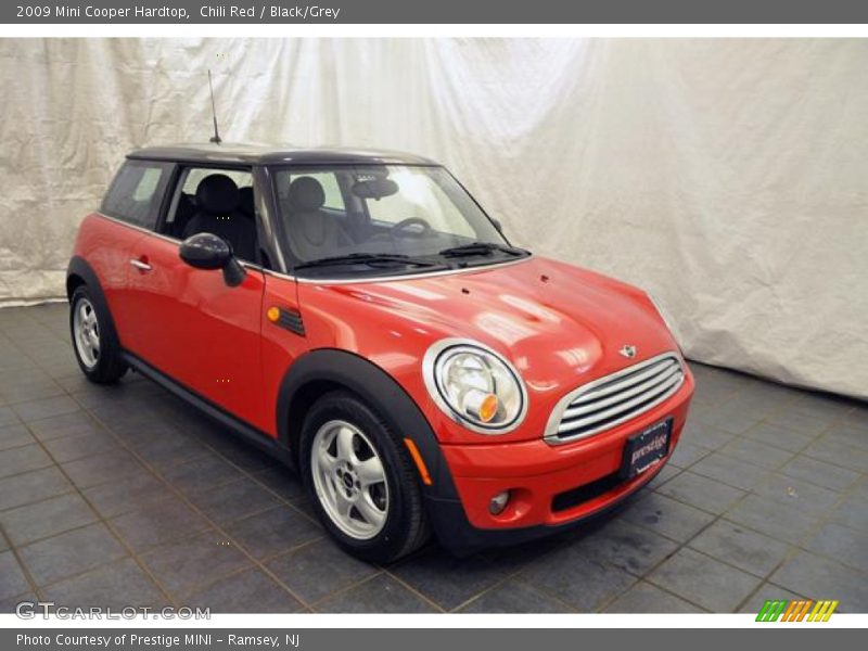 Chili Red / Black/Grey 2009 Mini Cooper Hardtop