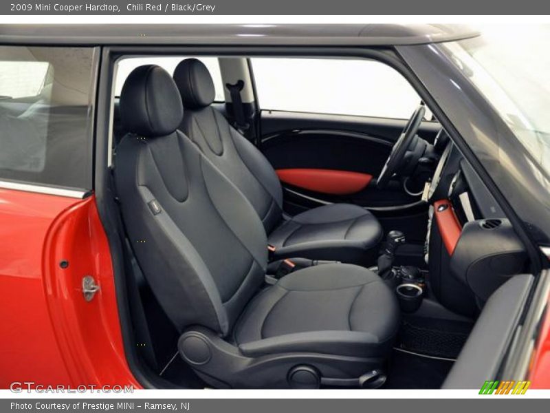 Chili Red / Black/Grey 2009 Mini Cooper Hardtop
