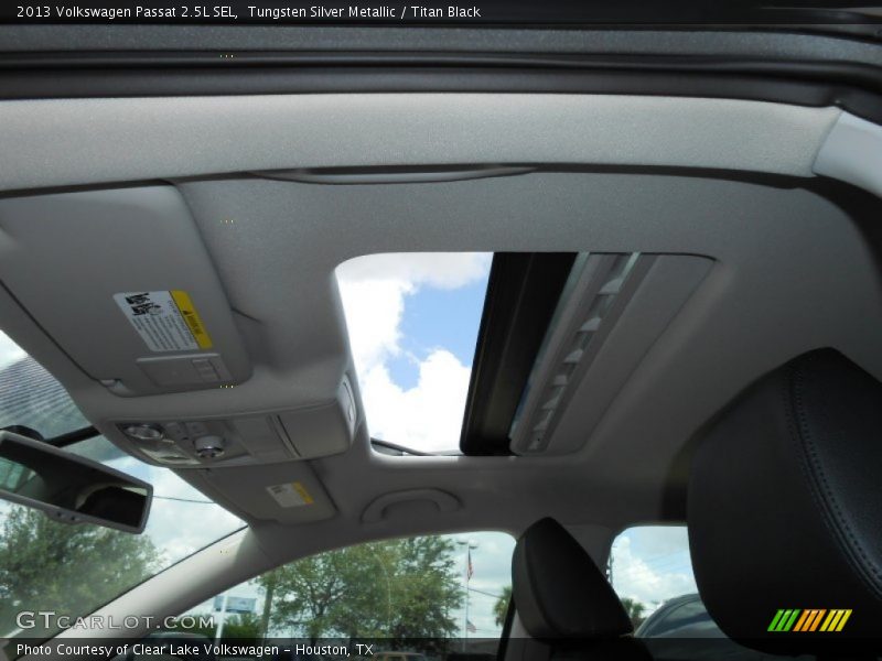 Tungsten Silver Metallic / Titan Black 2013 Volkswagen Passat 2.5L SEL