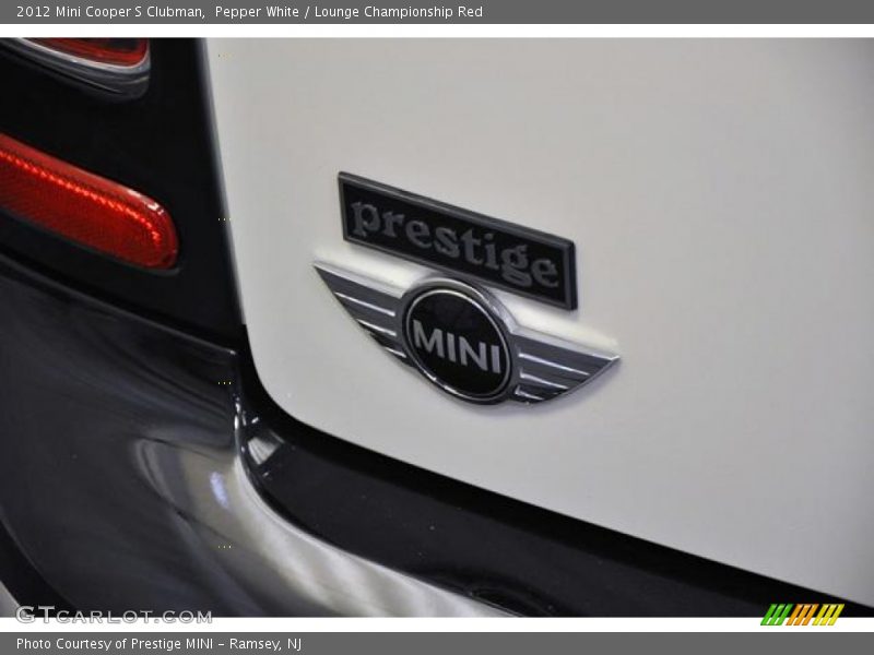 Pepper White / Lounge Championship Red 2012 Mini Cooper S Clubman
