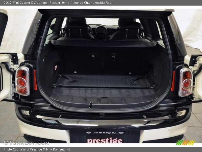 Pepper White / Lounge Championship Red 2012 Mini Cooper S Clubman