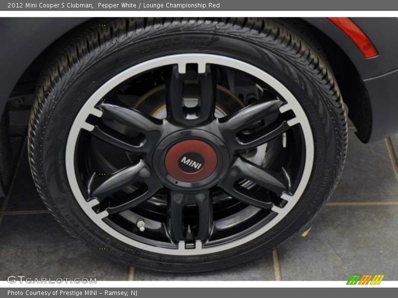 Pepper White / Lounge Championship Red 2012 Mini Cooper S Clubman